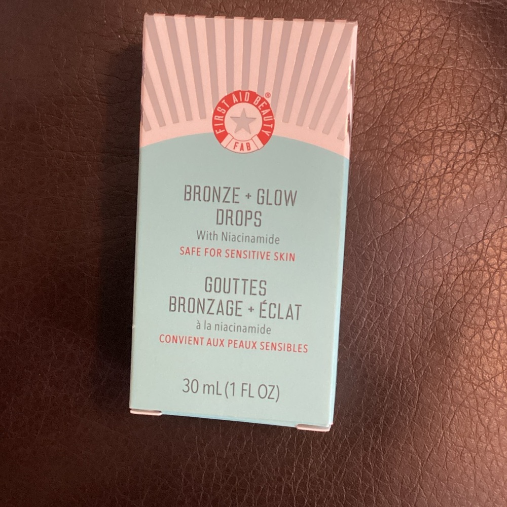 🧡2/$25 Bundle Deal 🧡 First Aid Beauty  Bronze + Glow Drops New in Box